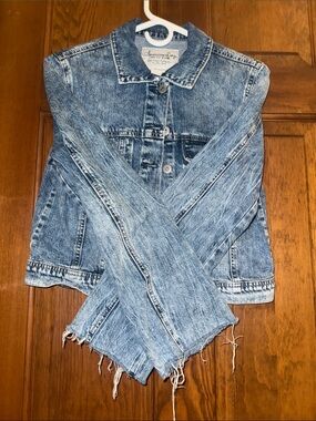 American Rag Light Wash Blue Denim Jacket